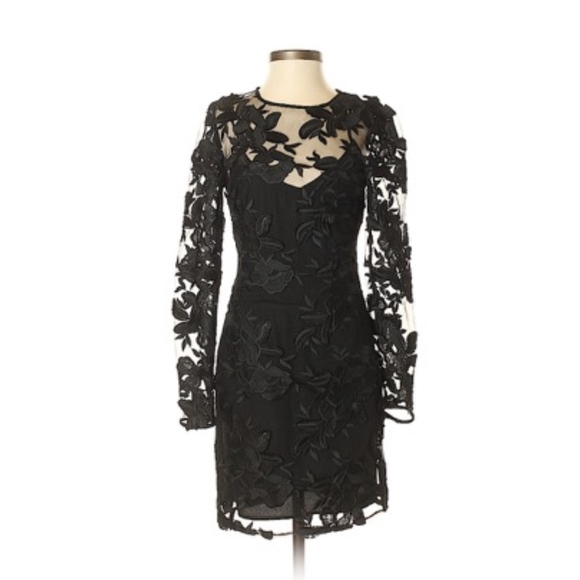 Topshop Dresses & Skirts - Topshop Applique Black Lace Mini Dress NWT!